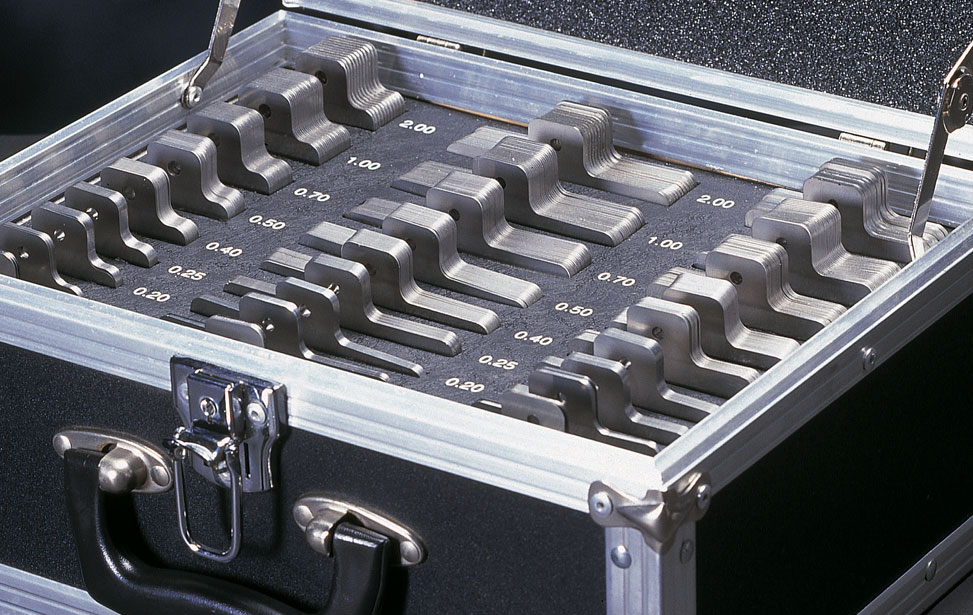 Suitcase with Solid Shims