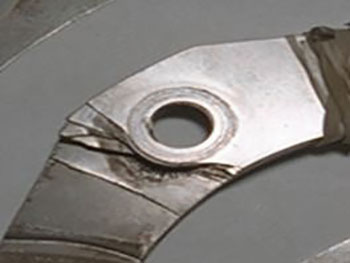 Blade Failure Traditional Round Bushing